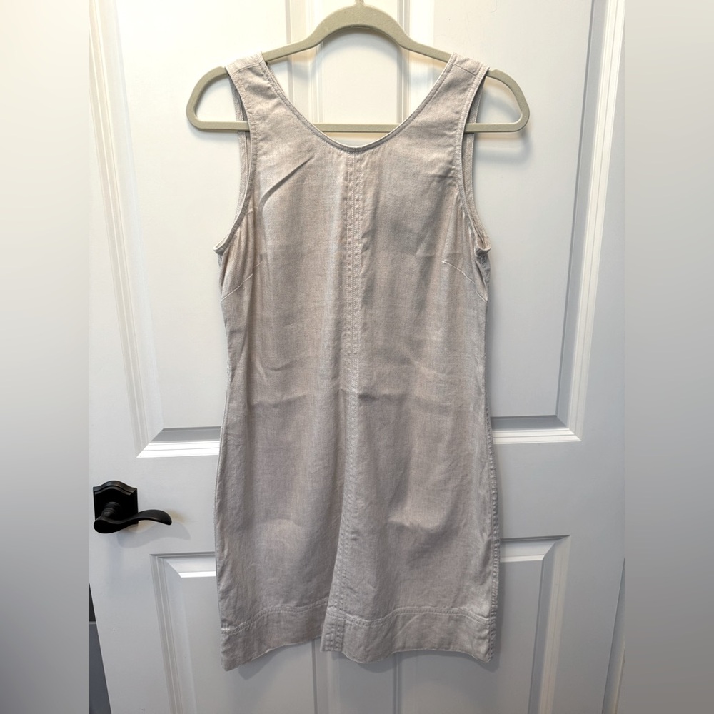 Tommy Bahama linen blend shift dress. Excellent condition.